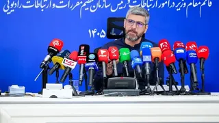 رئیس سازمان رگولاتوری: استارلینک در صورت پذیرش مقررات سرزمینی میتواند در ایران فعالیت کند؛ تشریح دلایل افت کیفیت اینترنت و تعرفهها